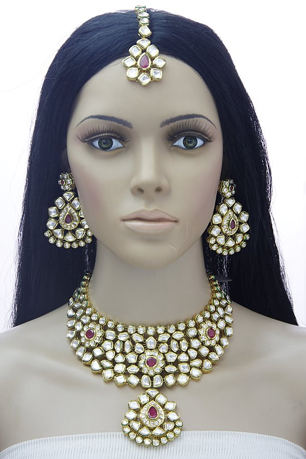 Luxurious Uncut Kundan Ruby Bridal Necklace Set - Rentjewels