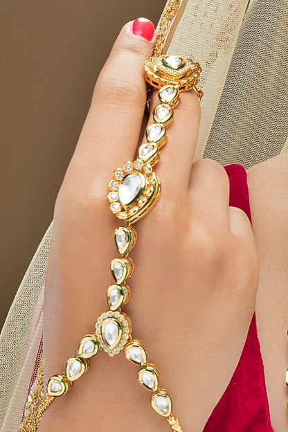 Elegant Polki Kundan V-Shape Bridal Necklace Set - Rent Jewels