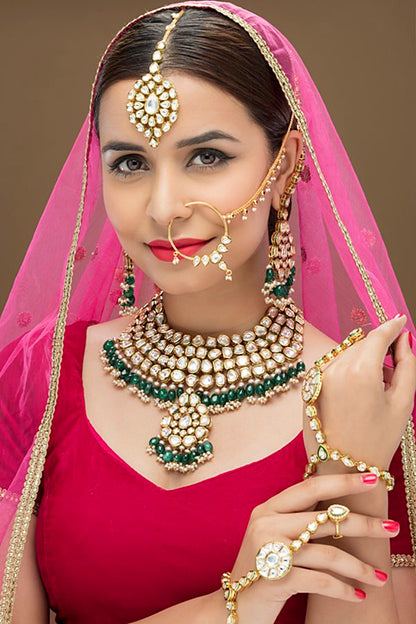 Uncut Kundan Emerald Green Bridal Necklace Set - Rent Jewels