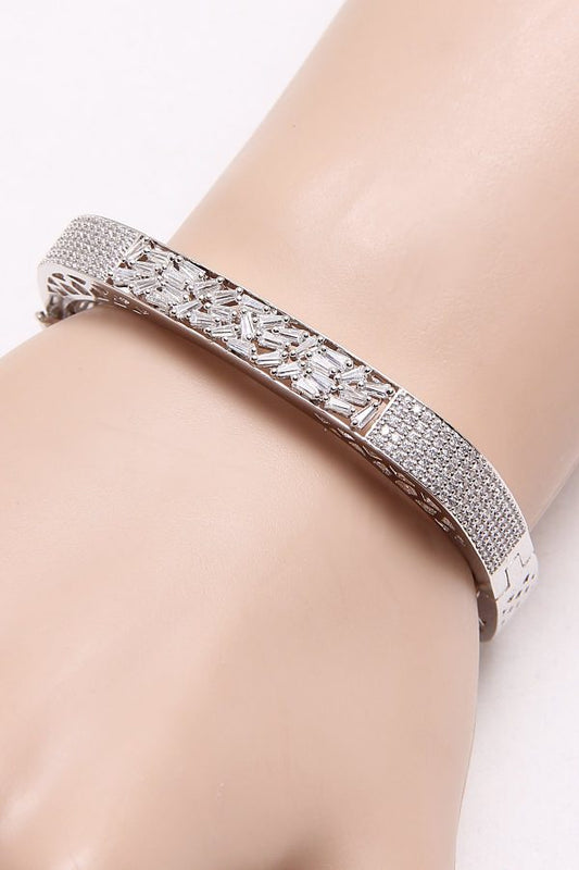 Elegant Signity Diamonds Silver Bangle Bracelet - Rentjewels