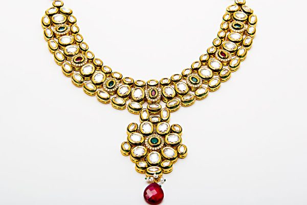 Exquisite Polki Kundan Necklace Set - Rentjewels