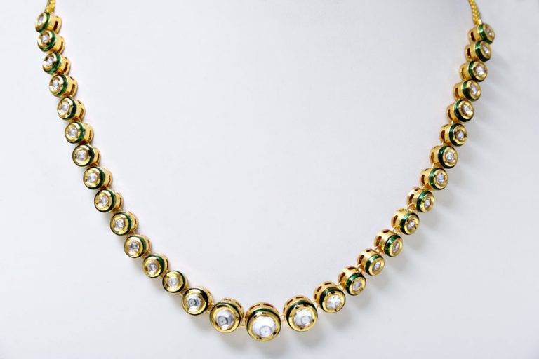 Classic Polki Kundan String Necklace Set - Rent Jewels