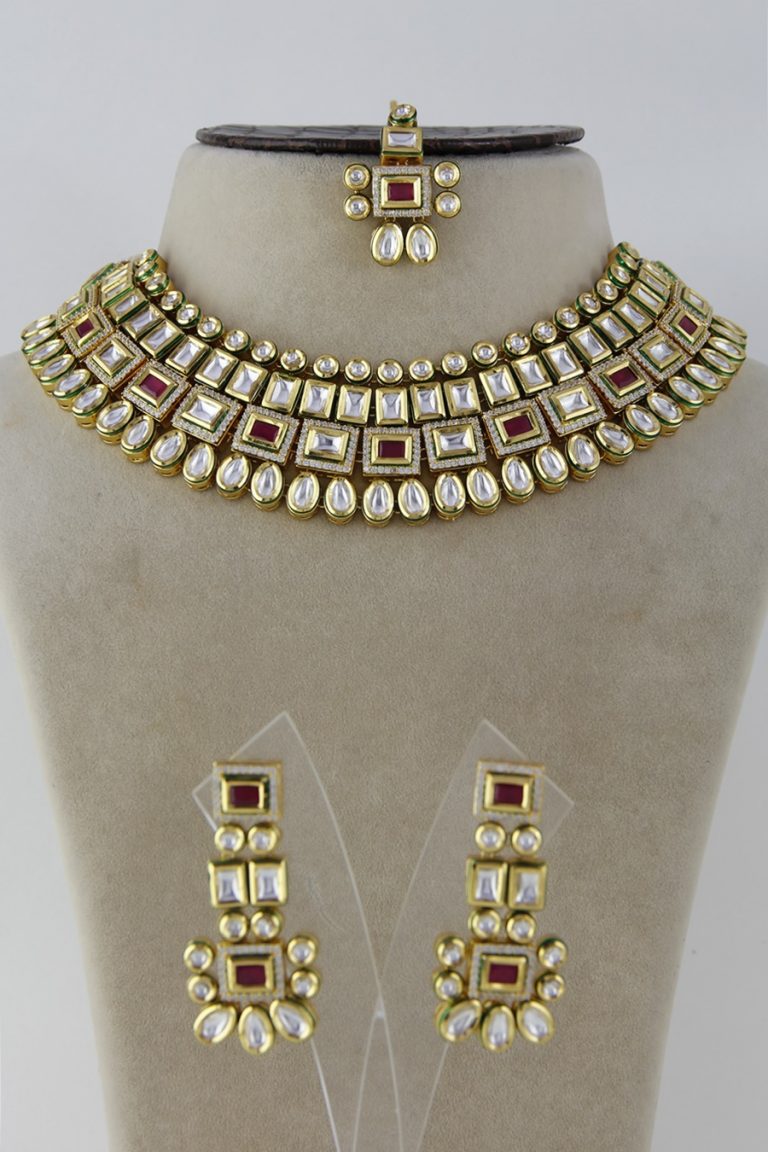 Exquisite Kundan Ruby Red Necklace Set