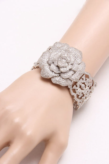 Signity Diamonds Adjustable Flower Silver Bracelet