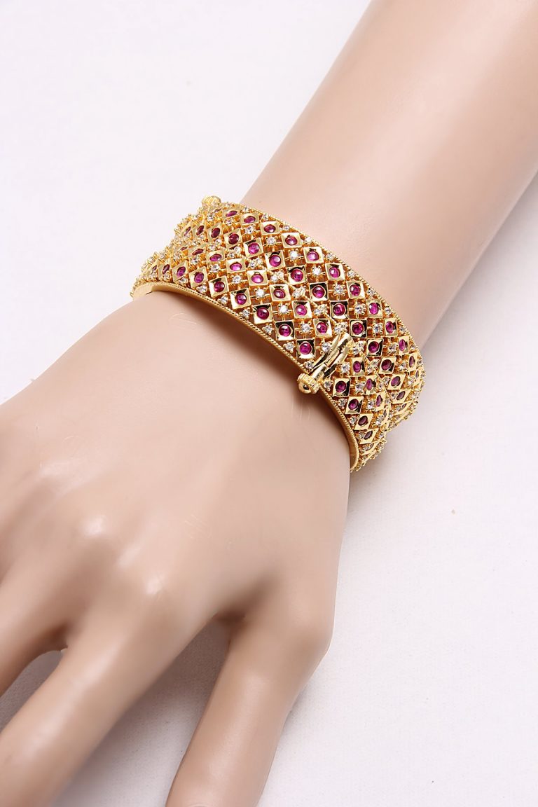 Ethnic Signity Diamonds Ruby Red Stone Bangles Pair - Rentjewels