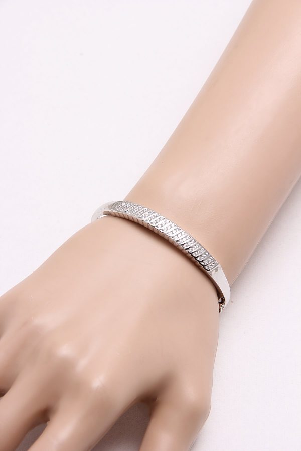 Elegant Signity Diamonds Silver Bracelet Bangle - Rentjewels