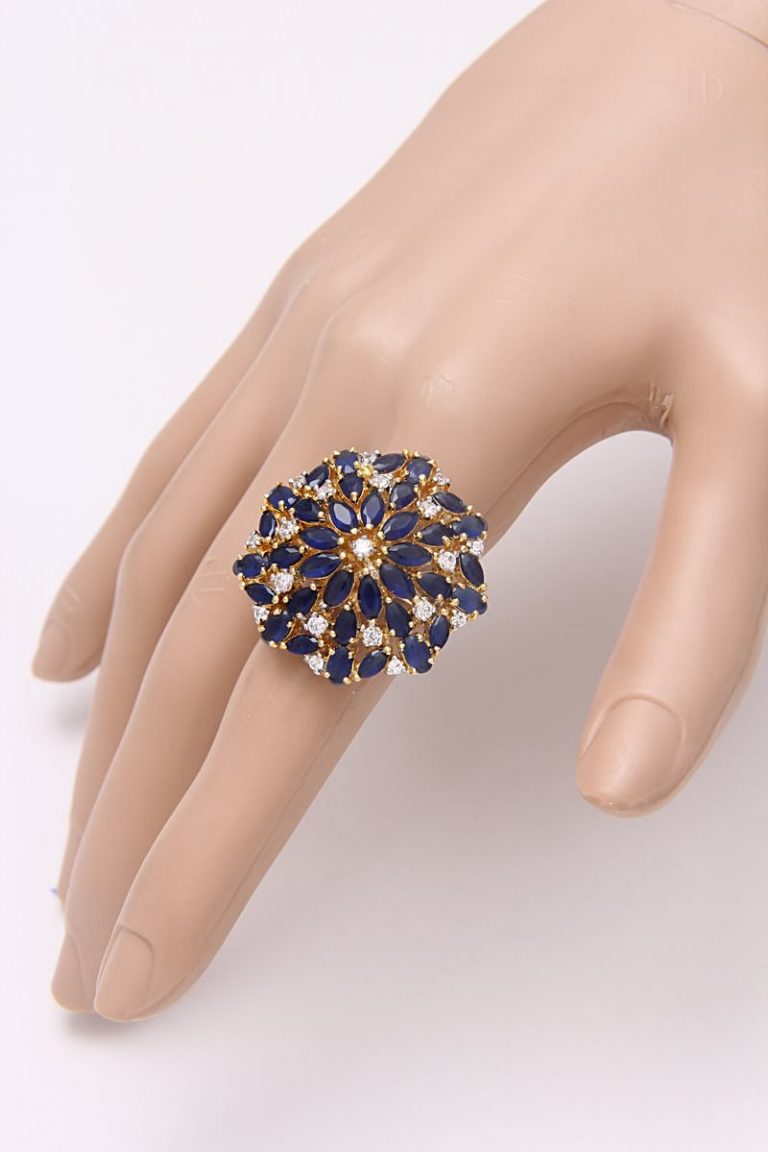 Adjustable Signity Diamonds Blue Cocktail Ring - Rent Jewels