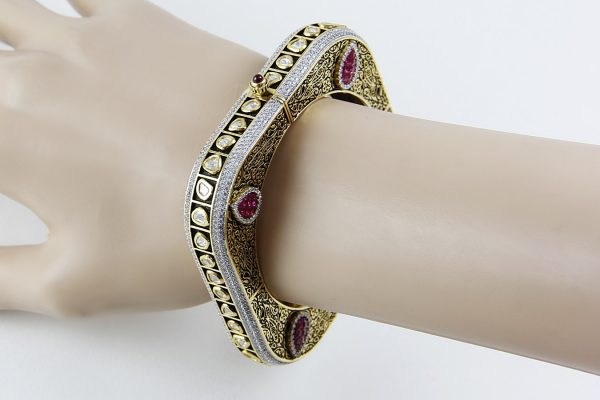 Niche Polki Kundan Diamond Bracelet Kada Bangle - Rentjewels