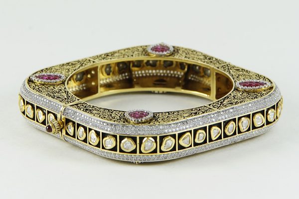 Niche Polki Kundan Diamond Bracelet Kada Bangle - Rentjewels