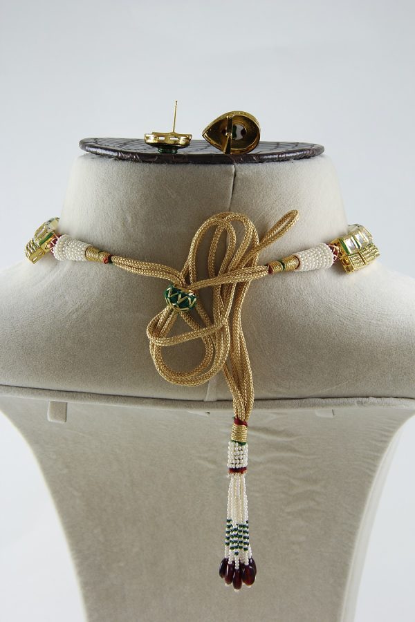 Antique Oxidised Gold Kundan Necklace Set - Rent Jewels