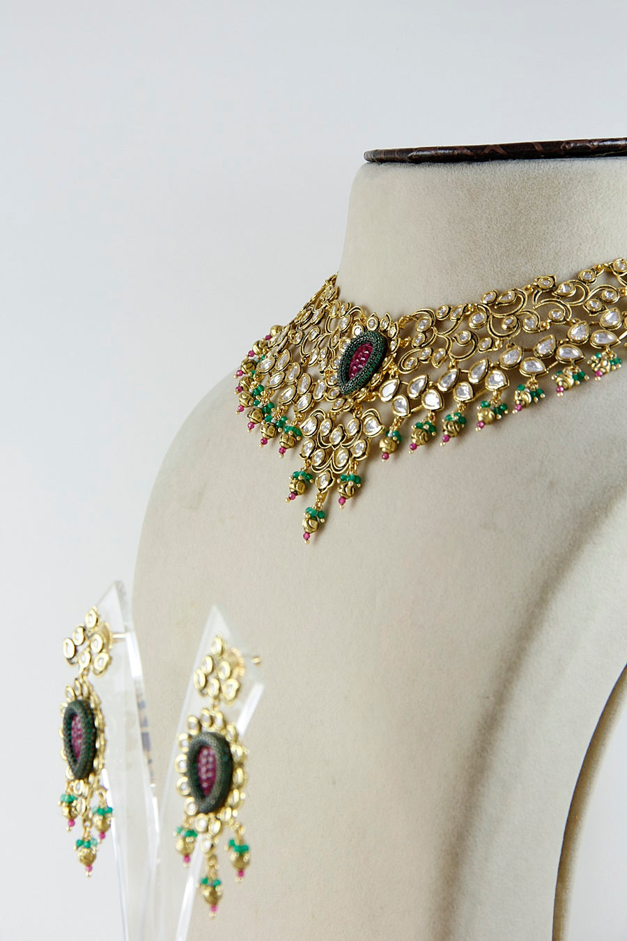 Elegant Fine Polki Kundan Necklace Set