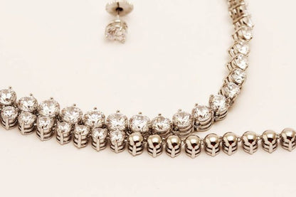 Signity Diamonds String Necklace Jewelry Set