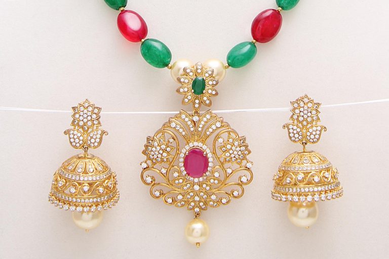 Multi Color Pearl Diamond Pendant Necklace Set