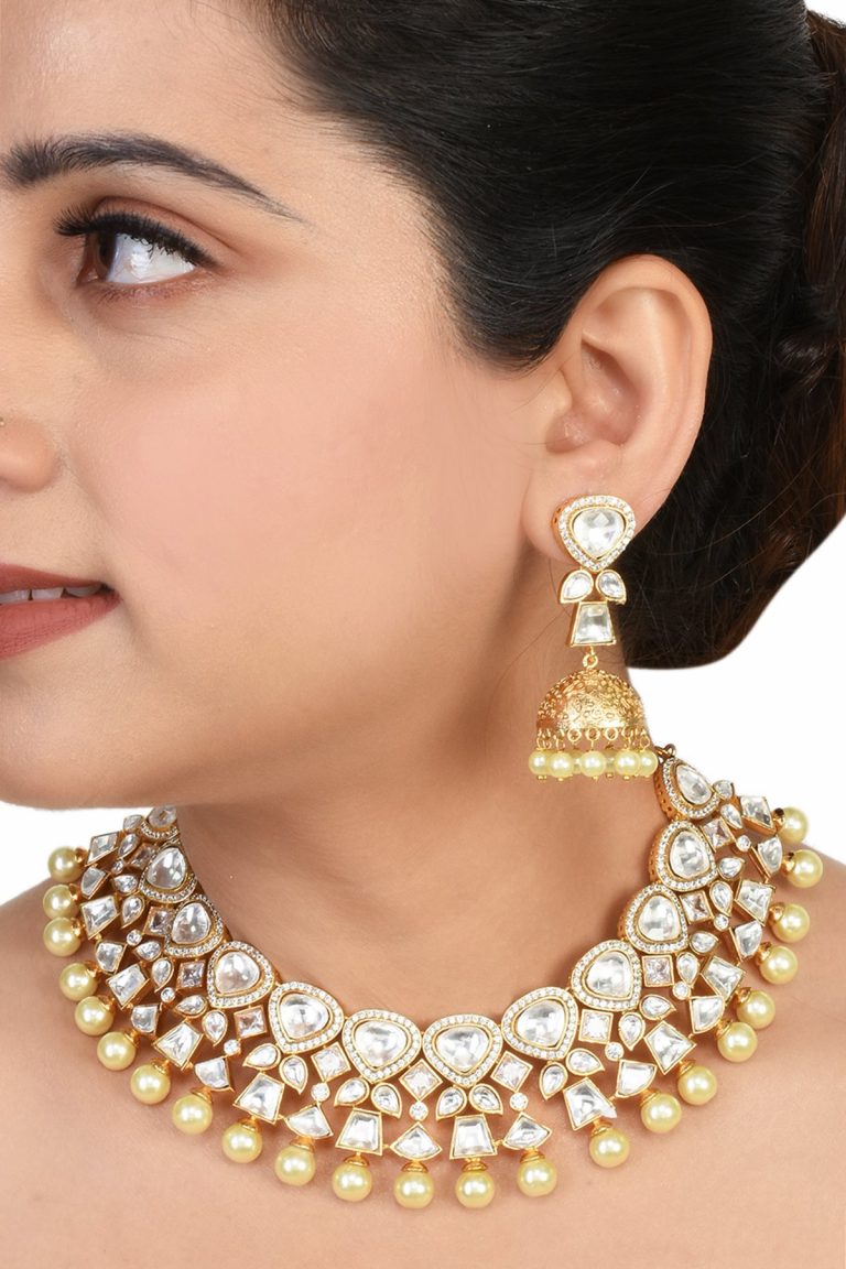 Kundan Choker Pearls Necklace Set