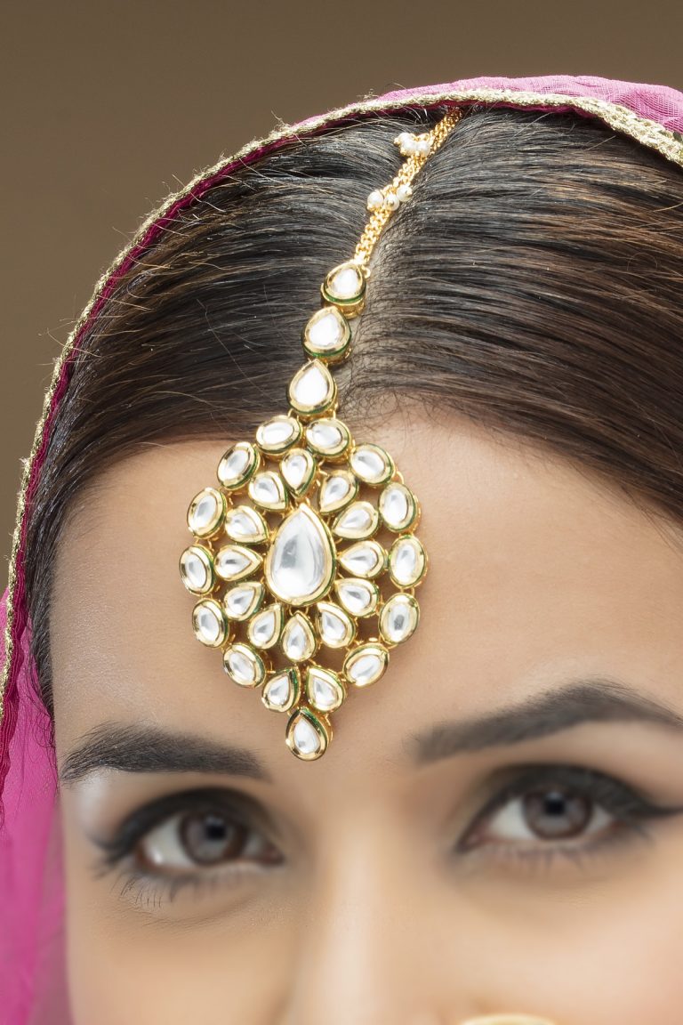 Elaborate Polki Kundan Maang Tika - Rent Jewels